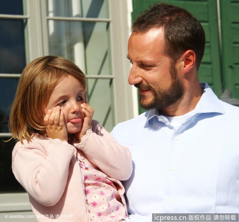 La fille du prince héritier de Norvège Haakon et de son épouse Mette-Marit Tjessem H?iby : la princesse Ingrid Alexandra.