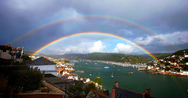 Les plus belles photos d'arcs-en-ciel à travers le monde (9)