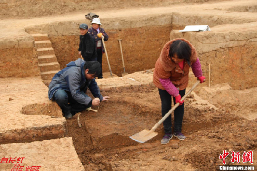 Découverte d'un ancien vestige culturel chinois dans la province du Hubei (4)