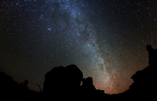 Vues nocturnes magnifiques dans le parc national des Arches, par Bret Webster (9)