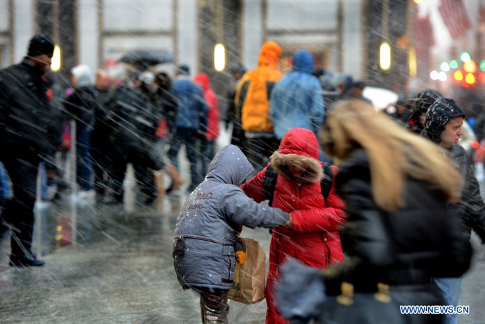 Etats-Unis : tempête de neige à New York (3)