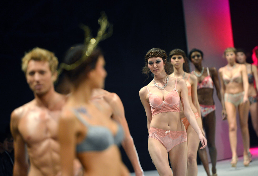 En images : salon international de la lingerie à Paris (3)