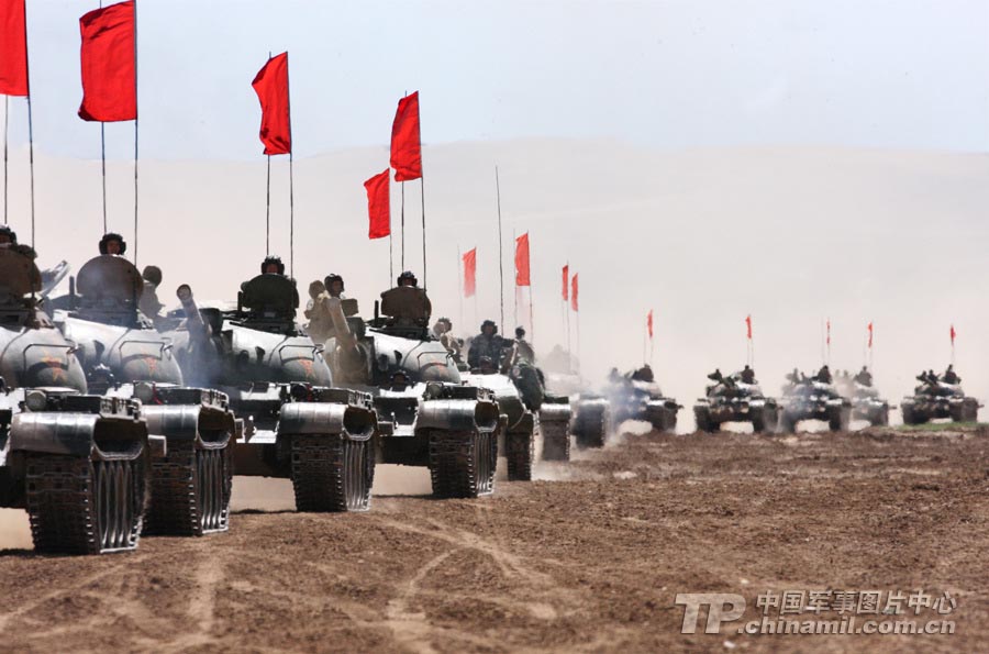 Chine : le plus grand terrain d'entra?nement militaire (12)