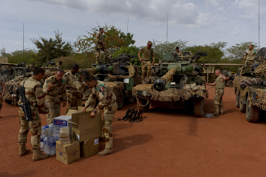 Mali : les forces fran?aises et maliennes s'emparent de l'aéroport et du pont de Gao