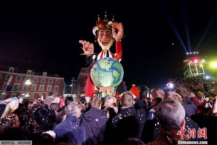 Début du Carnaval de Nice 2013