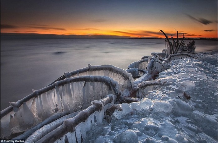 Canada : le givre sur les rives du lac Ontario (3)