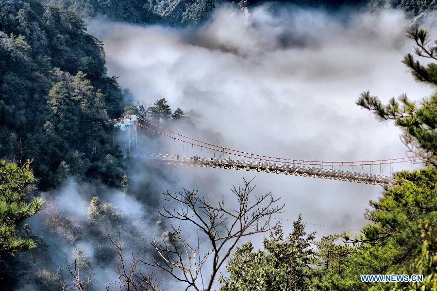 Chine: beaux paysages du mont Lu