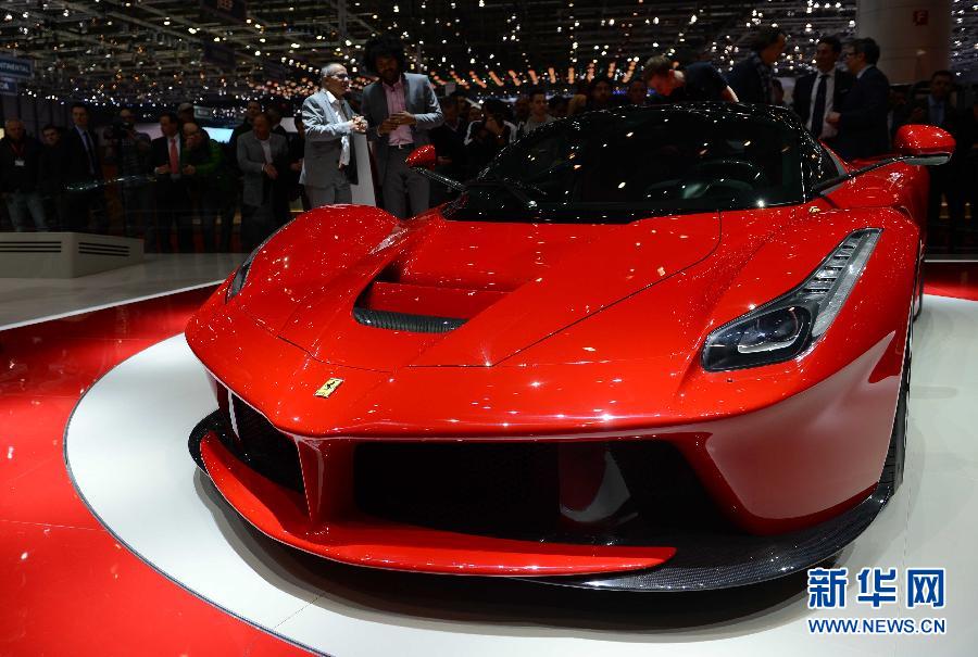 Salon de Genève : La Ferrari, la nouvelle supercar du cheval cabré (4)