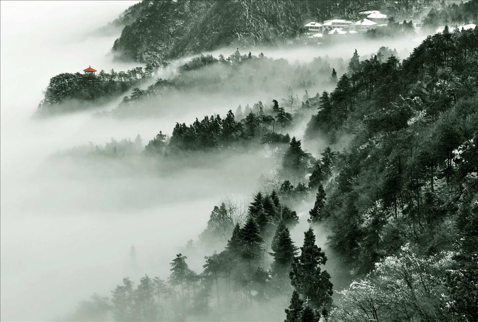 Le site touristique Xiaotiaochi (petit lac du Ciel) au mont Lushan à Jiujiang, dans la province du Jiangxi. (Le 20 février 2013)