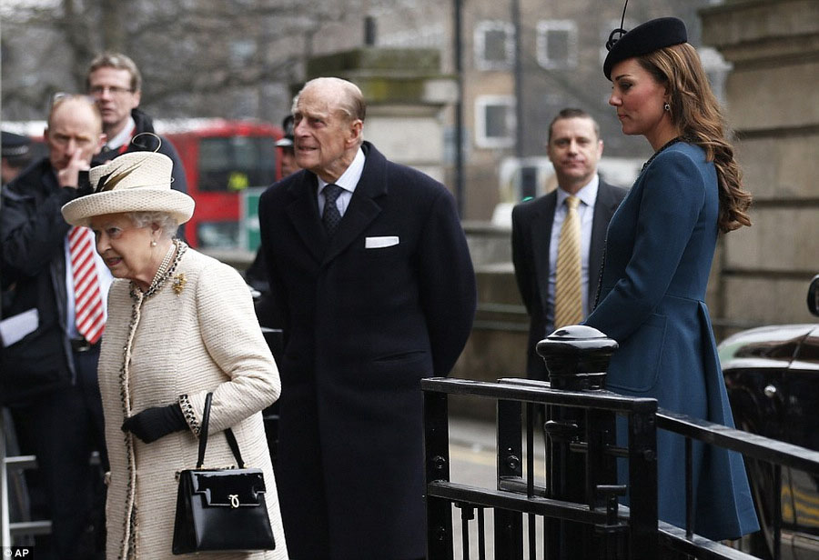 Kate Middleton prend le métro à Londres