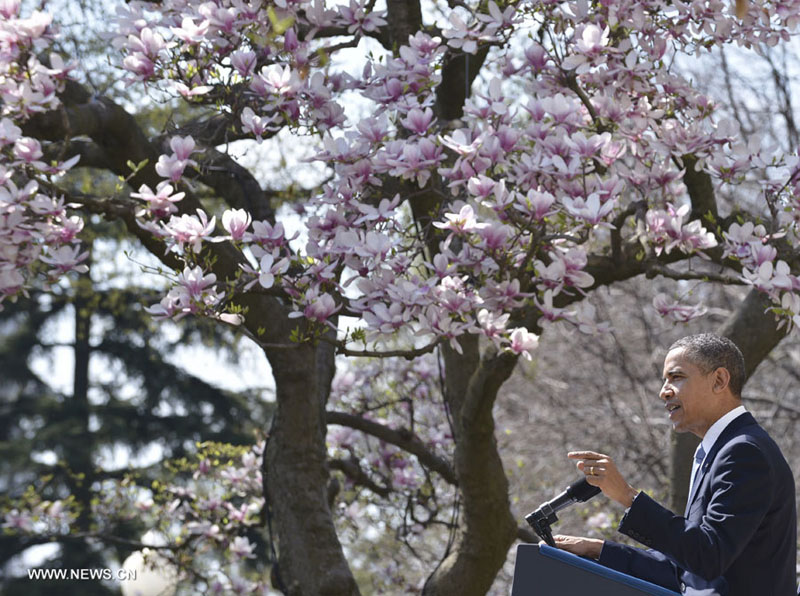 Obama dévoile son projet de budget pour réduire le déficit par des hausses d'imp?ts et des coupes budgétaires  (3)