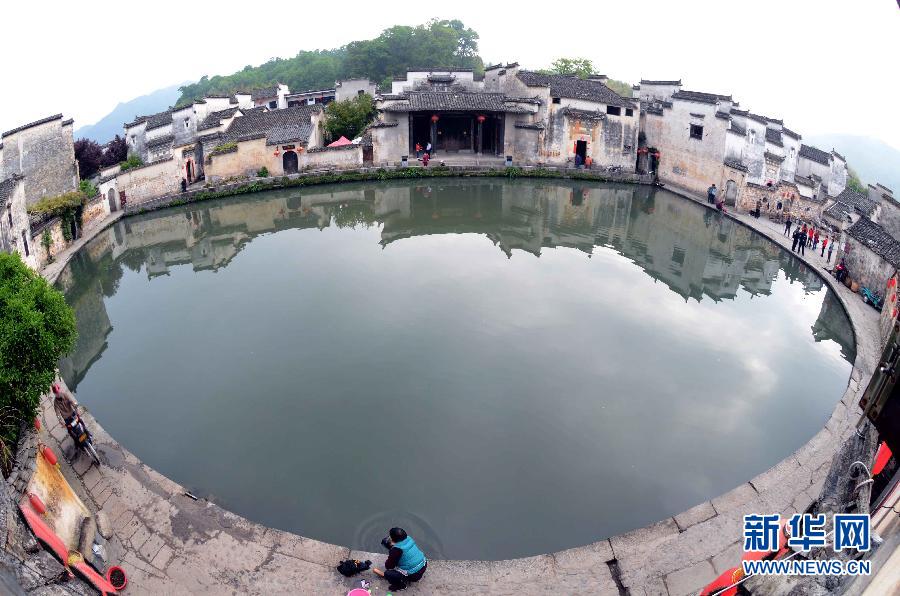 Photos : Paysage du village de Hongcun dans la province de l'Anhui (3)