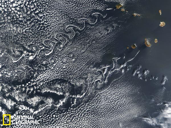 Vortex de nuages au-dessus des ?les du Cap-Vert