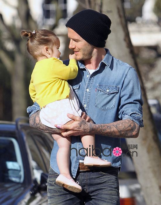 Une Harper Seven Beckham, deux styles (4)