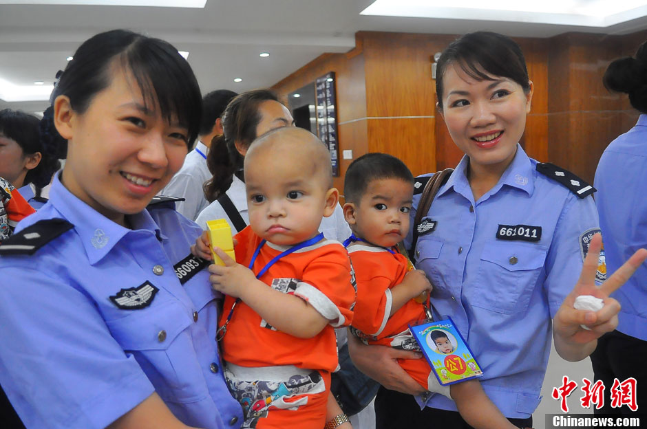 La Chine rapatrie 10 enfants vietnamiens enlevés (3)