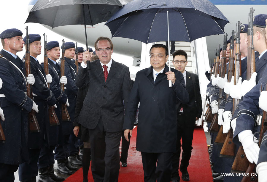 Le Premier ministre chinois entame une visite officielle en Allemagne