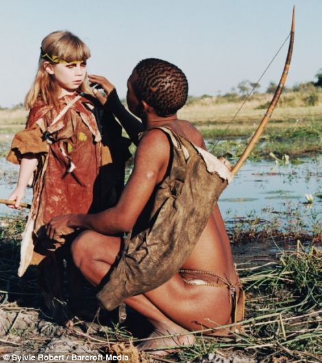 En images : histoire de Tippi Degré, l'enfant qui a grandi auprès des animaux (21)