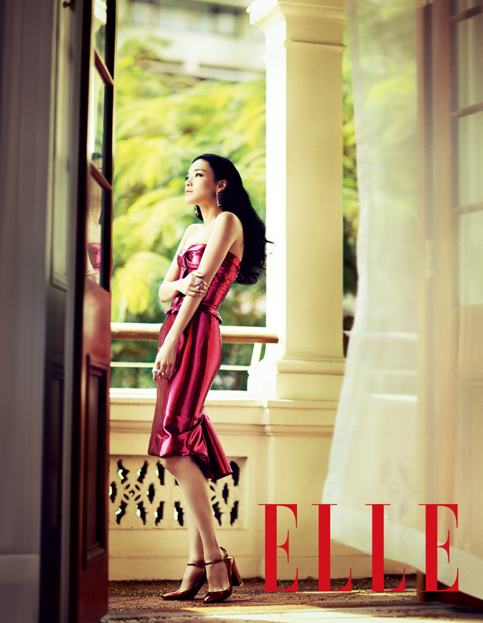 Shu Qi pose pour le magazine ELLE  (6)