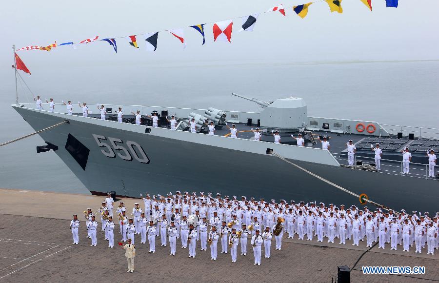 Une flotte chinoise composée de sept vaisseaux a quitté lundi la ville portuaire de Qingdao (est) pour participer à un exercice naval conjoint sino-russe qui aura lieu du 5 au 12 juillet.