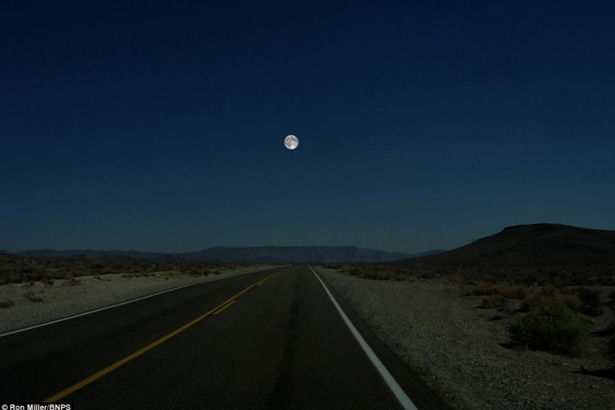 Et si la Lune était remplacée par d'autres planètes ? (8)