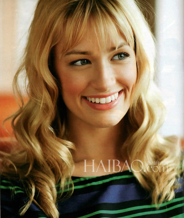 La ? broke girl ? Beth Behrs bient?t en Chine