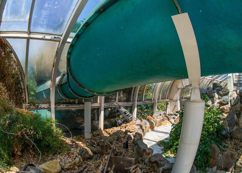 Un parc aquatique abandonné aux Pays-Bas (22)