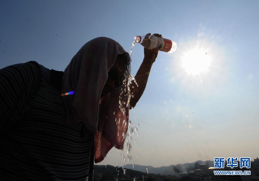 Chine : 15 journées de canicule consécutives, du jamais vu!