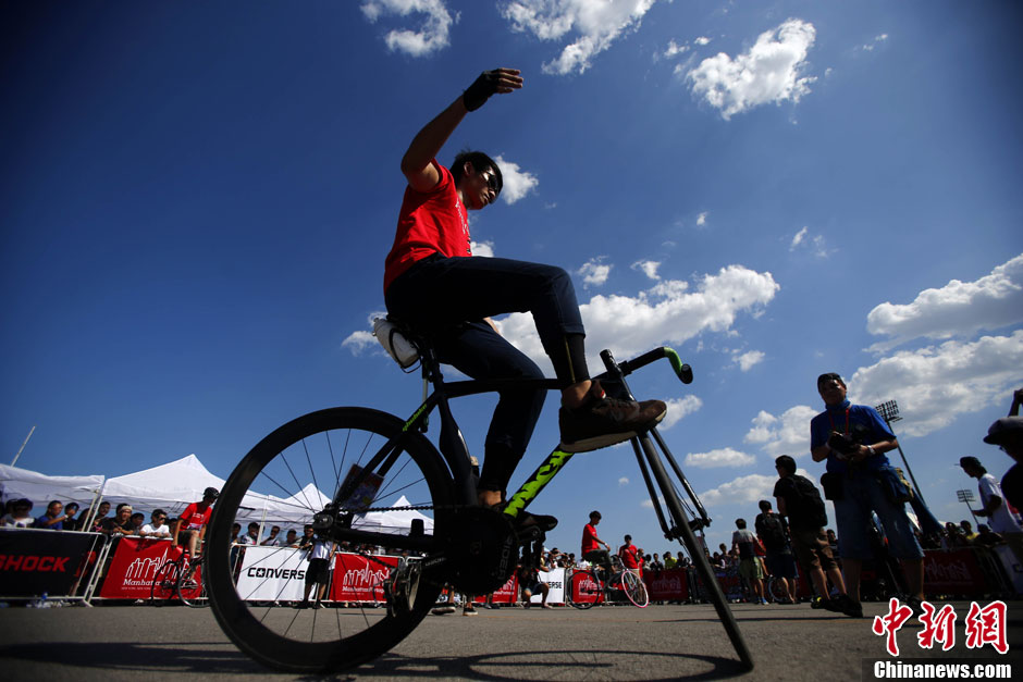 Beijing organise une compétition de vélo à pignon fixe 