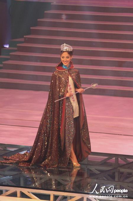 Grace Chan couronnée Miss Hong Kong 2013 (8)