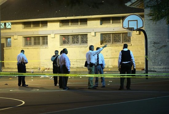 Fusillade dans un parc à Chicago: 13 victimes (4)