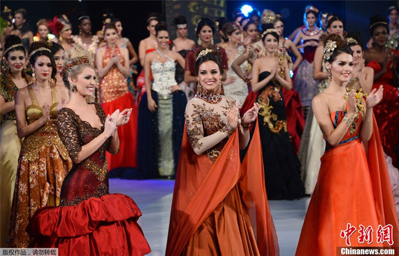 Les candidates de Miss Monde 2013 en costumes nationaux