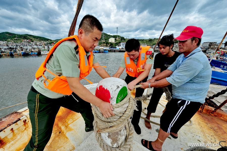 La Chine en alerte à l'approche du typhon Fitow (18)