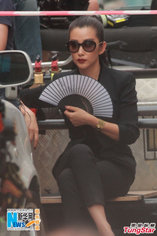 Li Bingbing en plein tournage du film Transformers 4 (4)