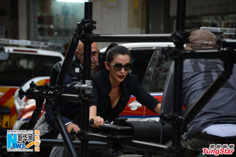 Li Bingbing en plein tournage du film Transformers 4 (2)