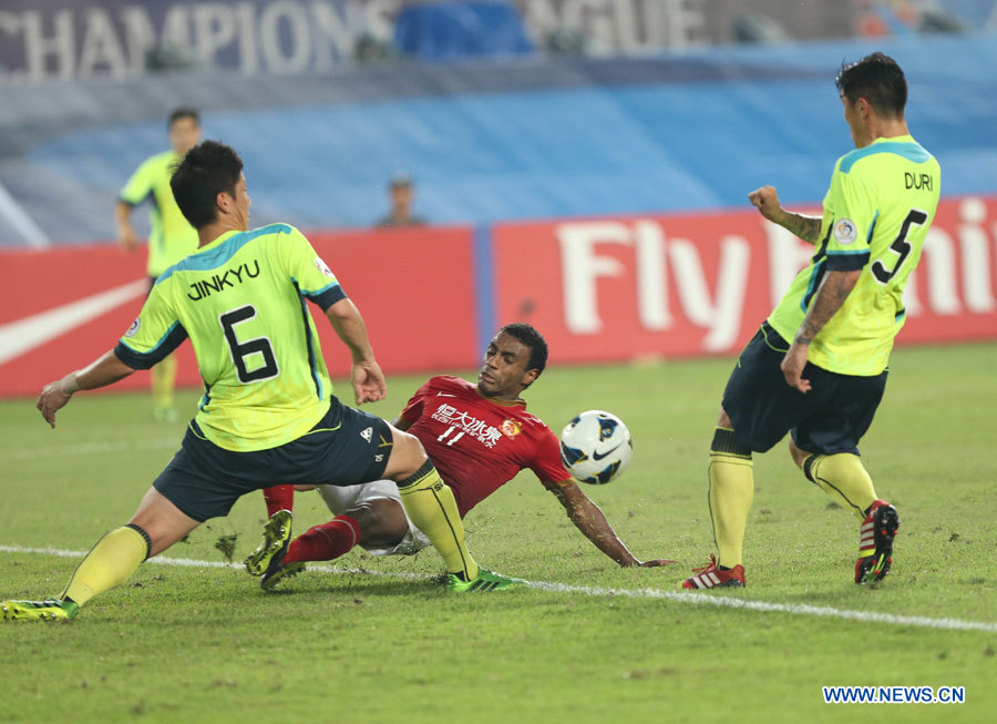 Football: Le Guangzhou Evergrande remporte la Ligue des champions d'Asie (4)