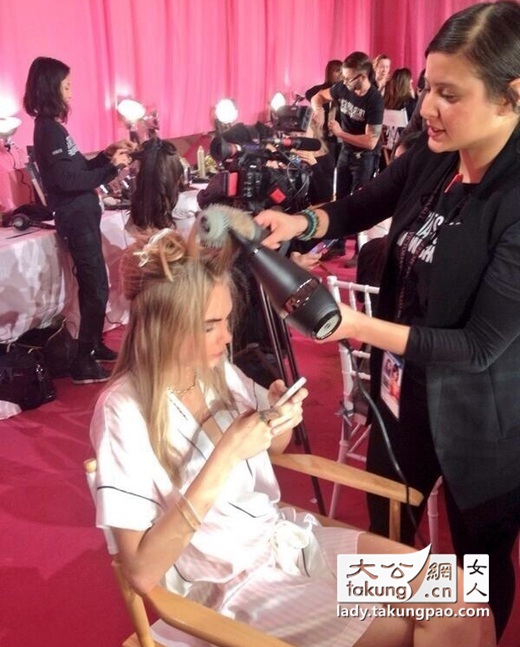 Les coulisses du défilé Victoria's Secret 2013 (10)