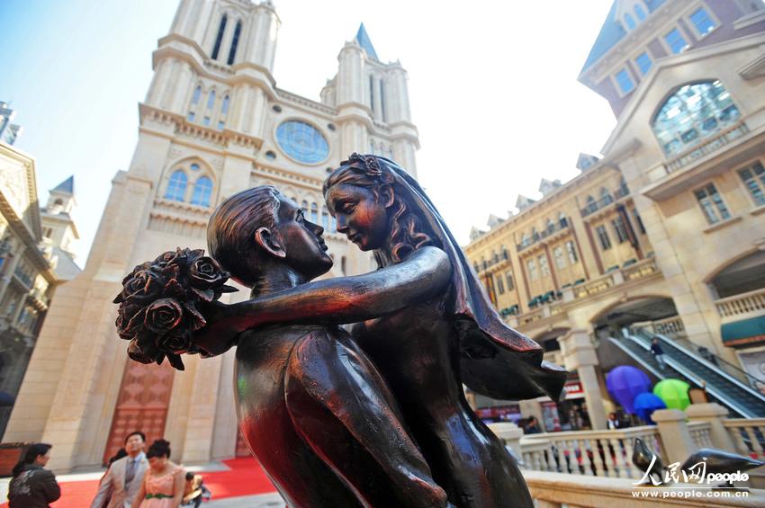 Bient?t l'inauguration de la première rue du mariage en Chine