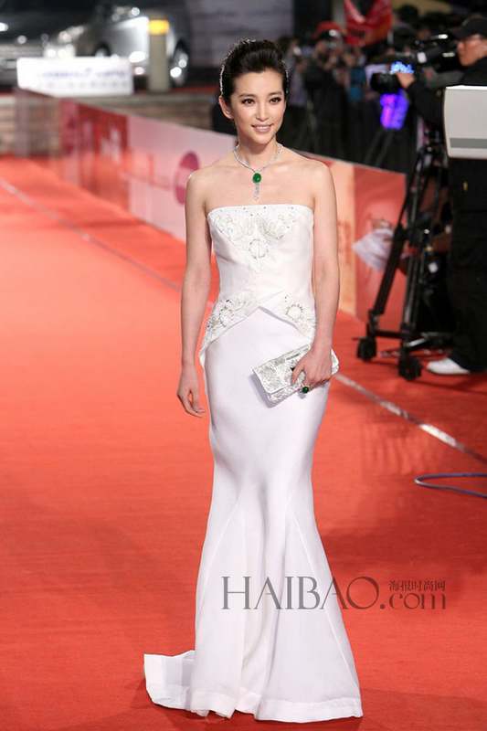 Golden Horse Festival : les looks qui ont marqué le tapis rouge (12)