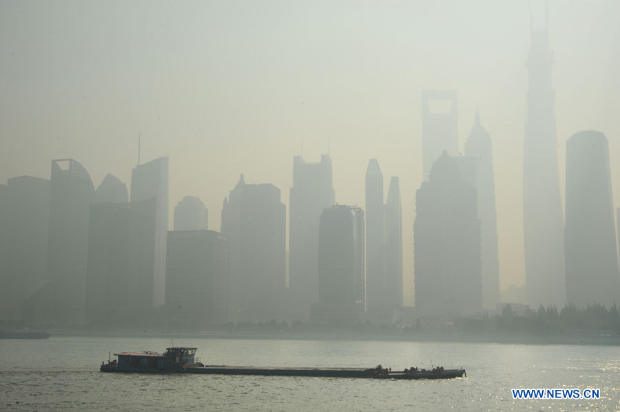 La pollution de l'air à Shanghai atteint un niveau dangereux