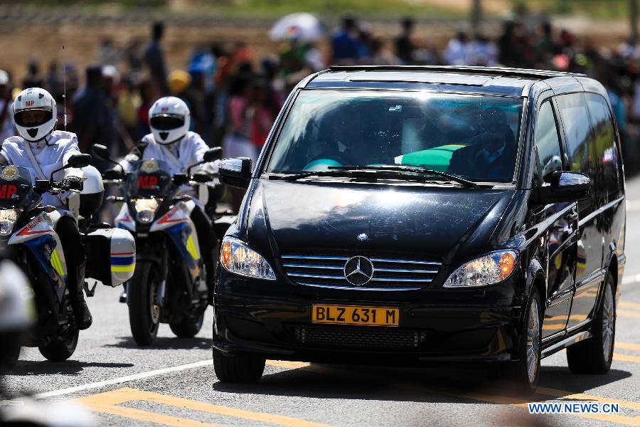 Afrique du Sud: arrivée de la dépouille de Mandela à Qunu