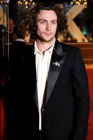 18 Aaron Taylor-Johnson