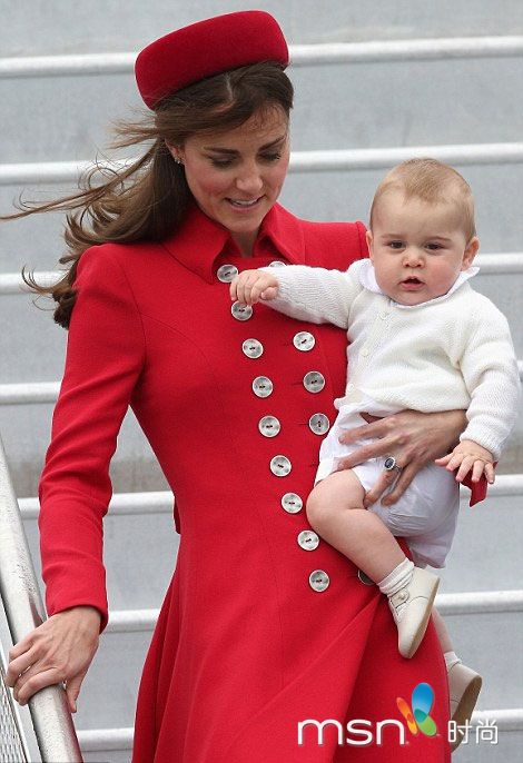 Météo capricieuse pour accueillir le Prince George (6)