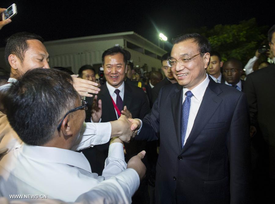 Le Premier ministre chinois prévoit de renforcer la protection consulaire des ressortissants chinois à l'étranger (7)